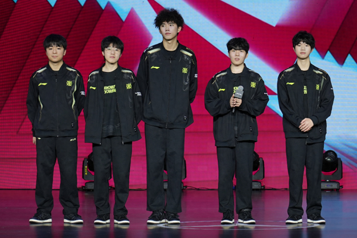 奇异果体育-Rookie爆冷击败德国队，赛况扑朔迷离引爆全场！的简单介绍