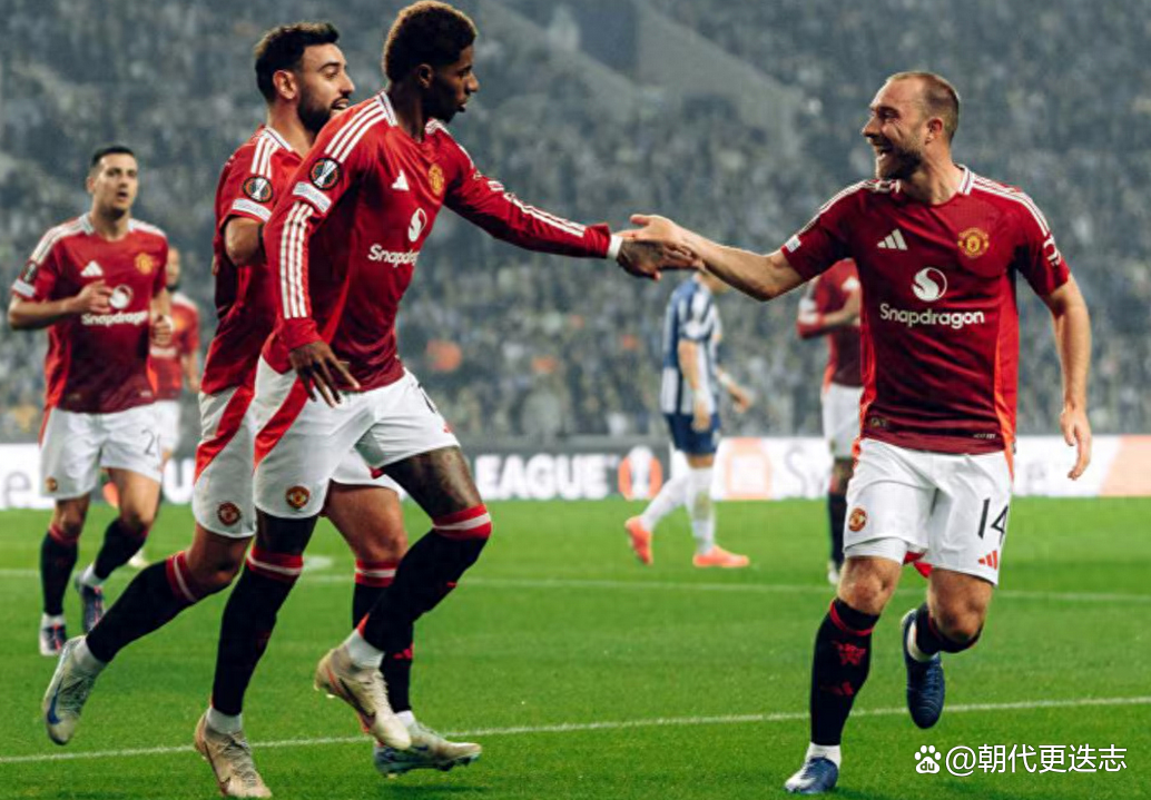奇异果体育平台-莱万多夫斯基关键节点惊险取胜，曼联带队取胜！的简单介绍