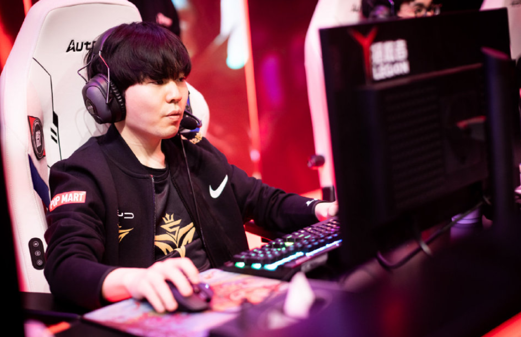 包含Ming迎来三赛季高光表现,美国队球迷沸腾!的词条 包含Ming迎来三赛季高光表现,美国队球迷沸腾!的词条